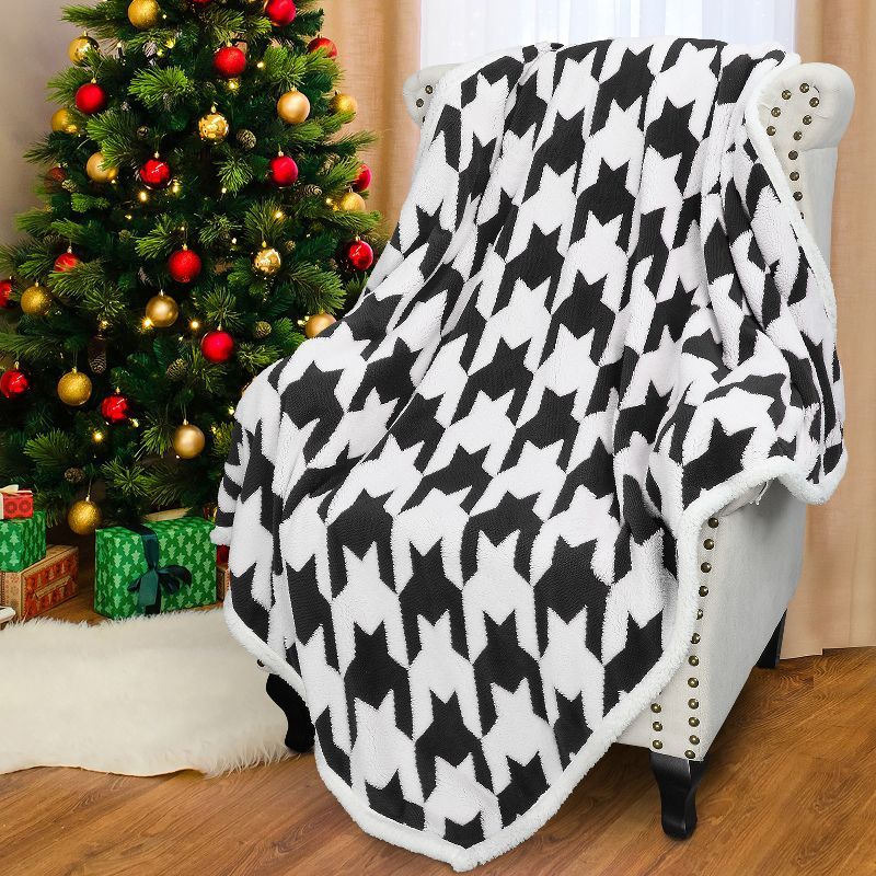 Catalonia Black and White Sherpa Fleece Reversible Throw Blanket