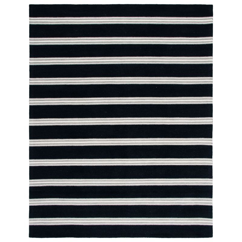 Black and Ivory Hand-Tufted Wool 6' x 9' Area Rug