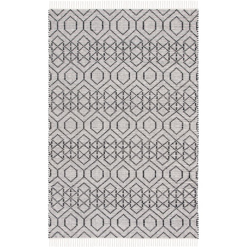 Coastal Charm Hand-Woven Black Cotton 6' x 9' Area Rug