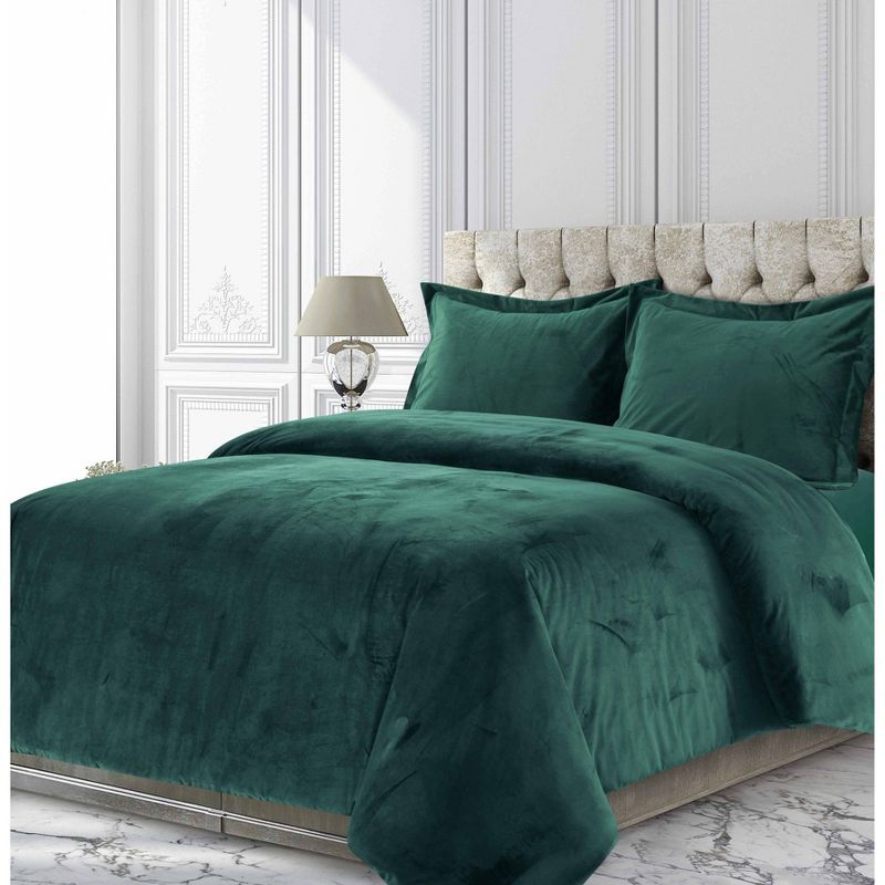 Emerald Green Velvet Queen Bedspread Cover Set