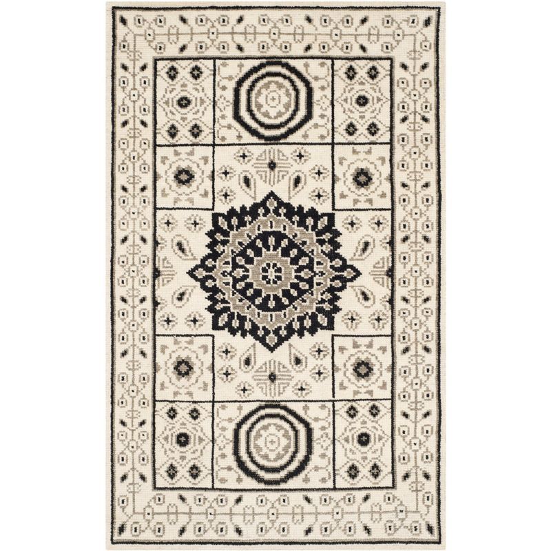 Ivory and Gray Hand-Knotted Wool 4' x 6' Area Rug