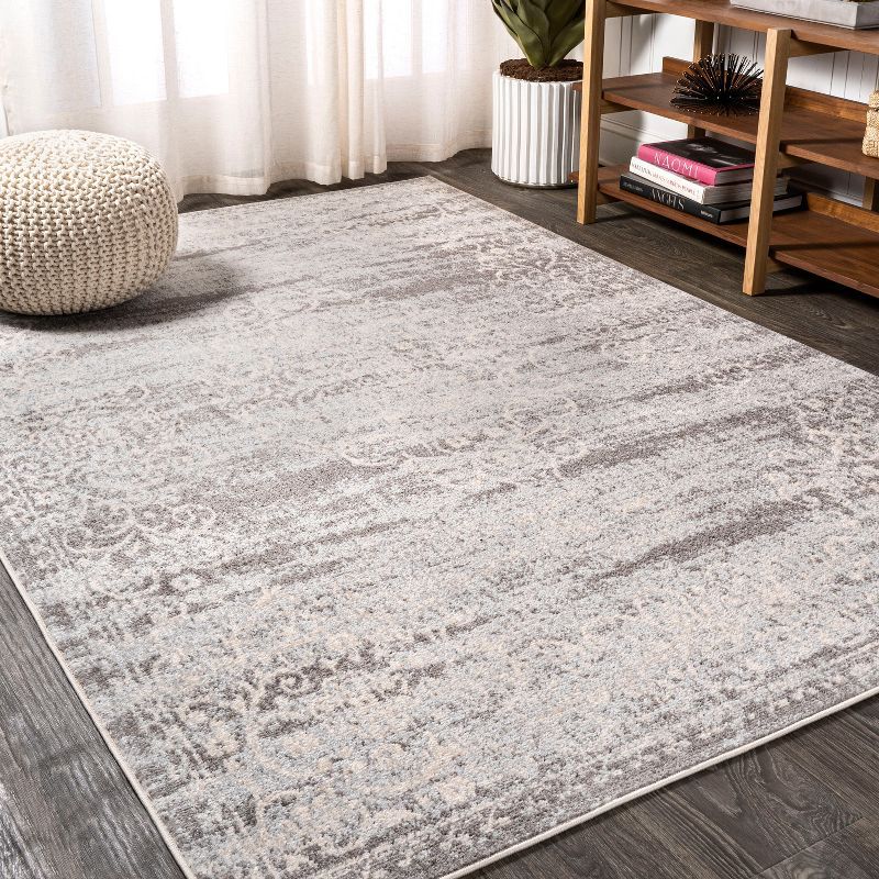 Mediterranean Filigree Medallion Light Gray/Cream Synthetic Area Rug