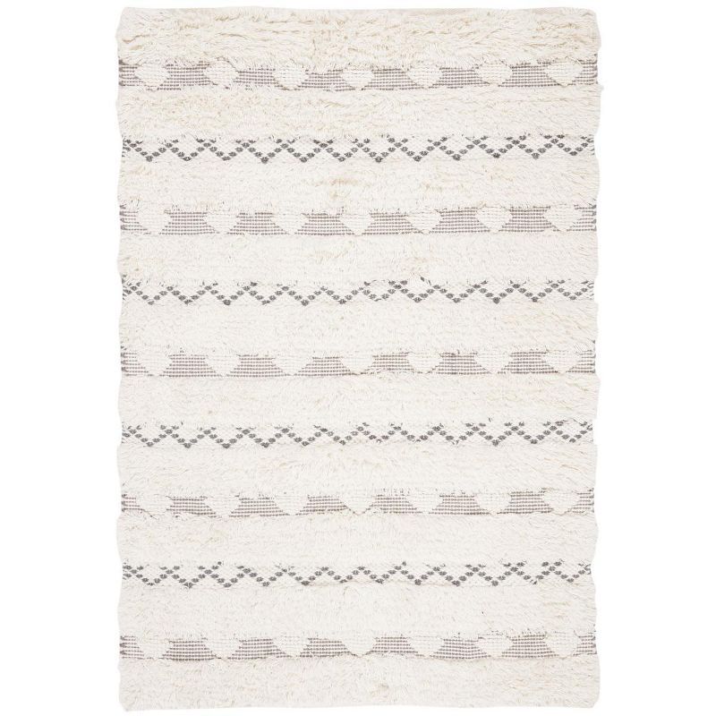 Hand-Tufted Gray Mosaic Wool 47" Area Rug