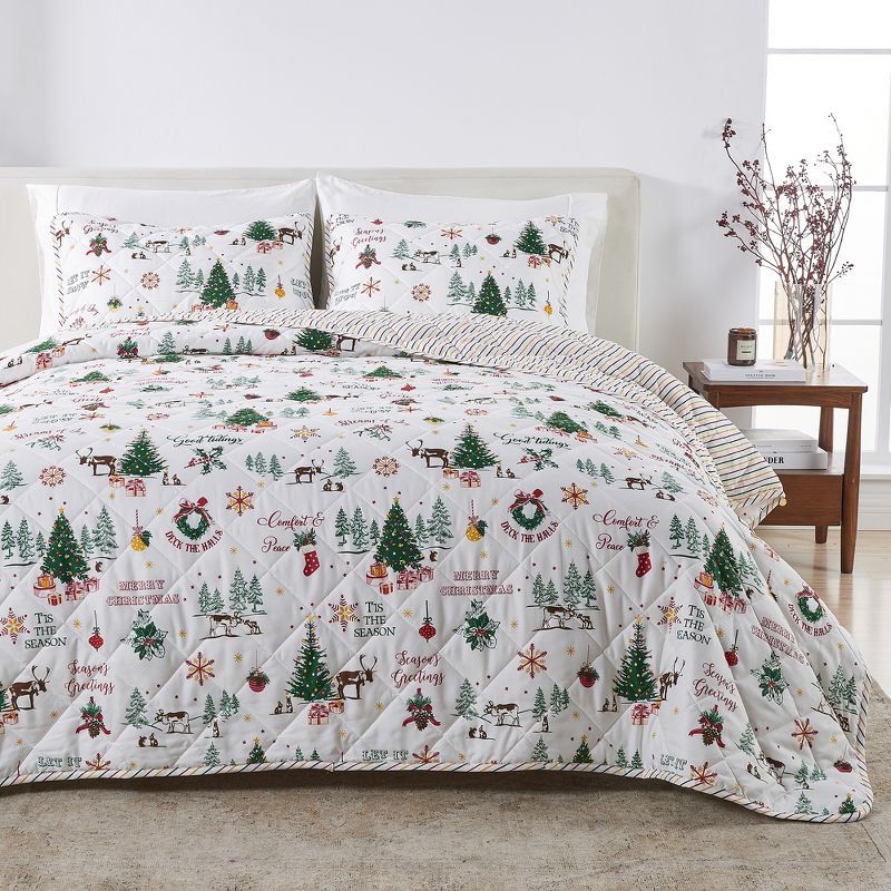 Jolly Spirit Twin Reversible Microfiber Holiday Quilt Set