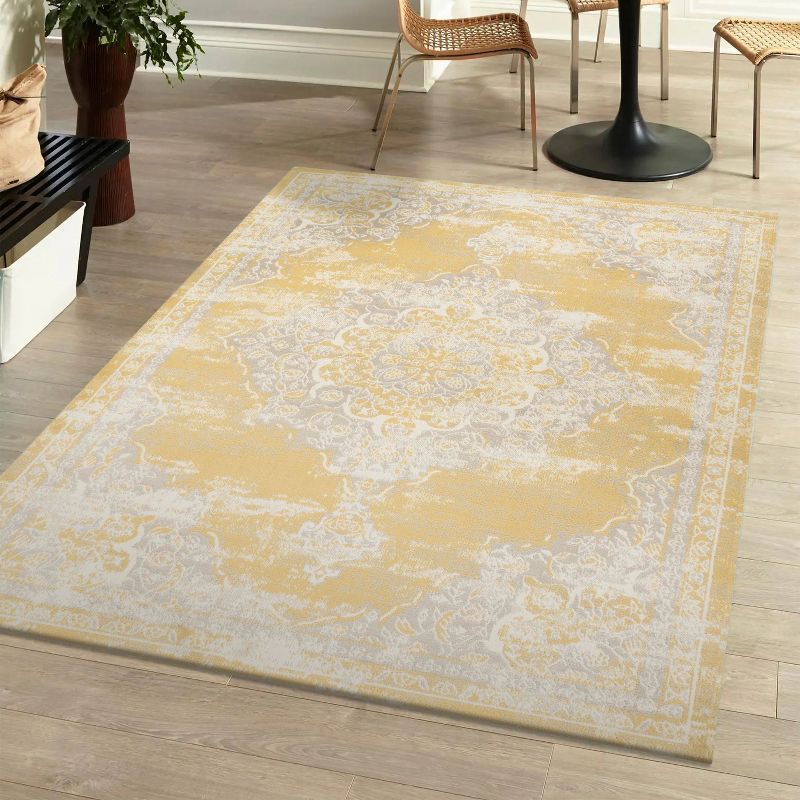 Alhambra Yellow and Cream Synthetic 5x8 Area Rug