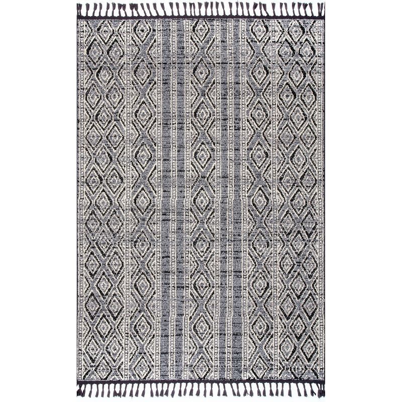 Braided Gray Stripe Synthetic 5' x 8' Easy Care Area Rug