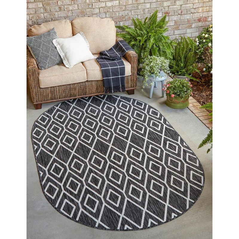 Charcoal Geometric Flat Woven Oval Outdoor Rug 8' x 10'