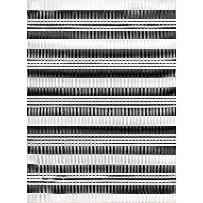 Reversible Gray Synthetic 4' x 6' Easy Care Area Rug