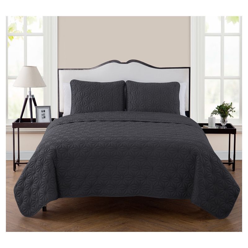 Gray Full Microfiber Reversible Geometric Quilt Set