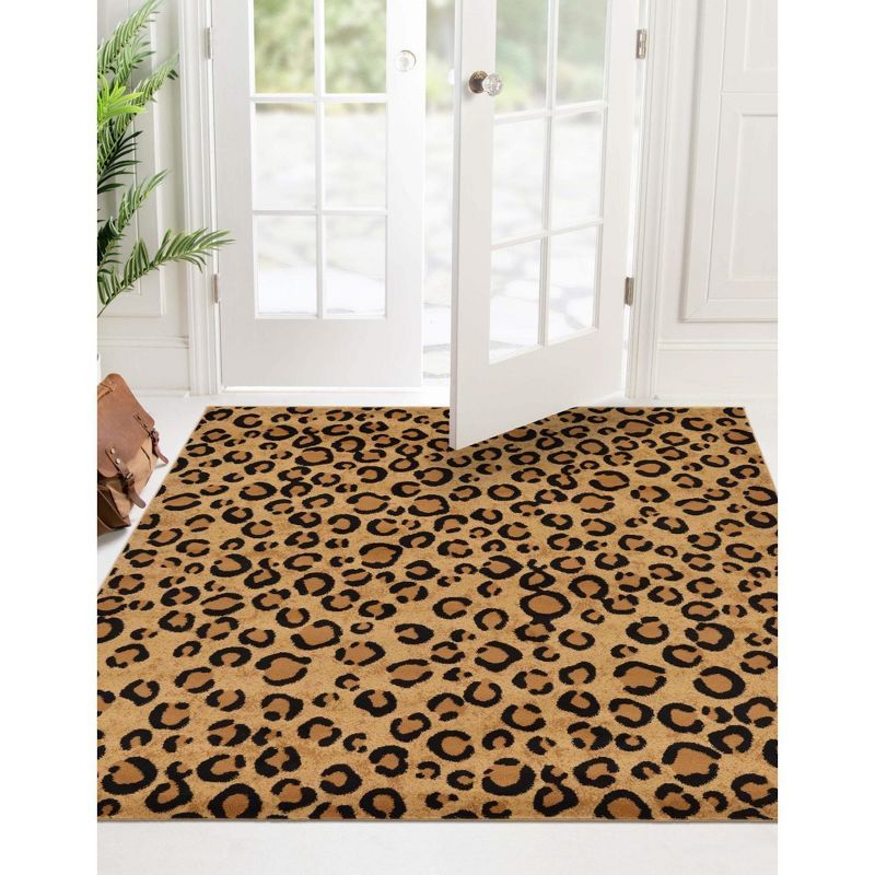 Savannah Collection Light Brown Leopard Print Area Rug