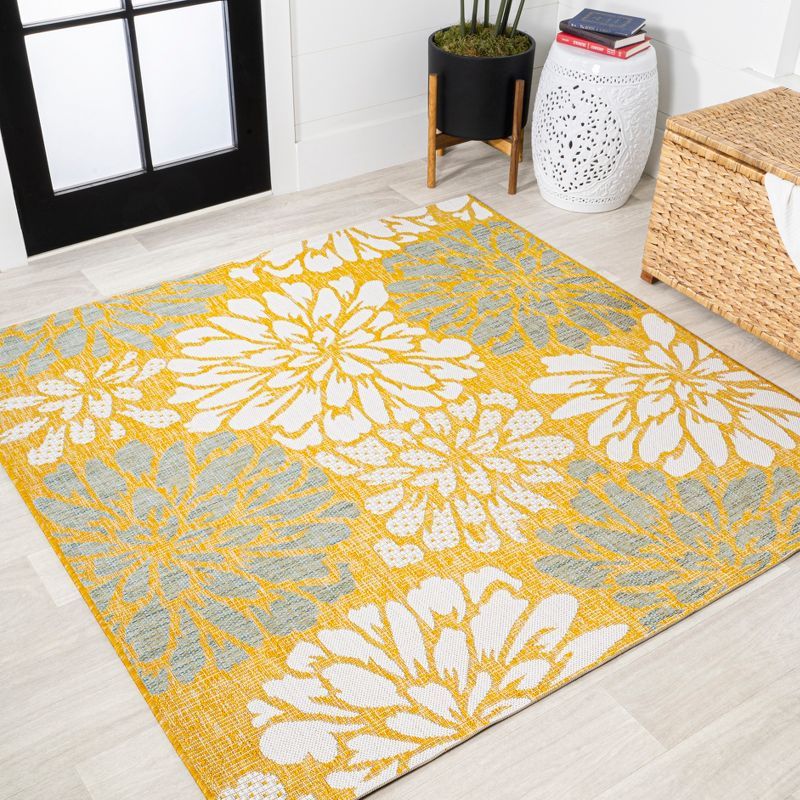 Gray Floral Synthetic Easy Care Square Rug