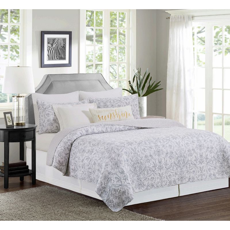 Gray Cotton Reversible Full Quilt Set with Songbird Motifs