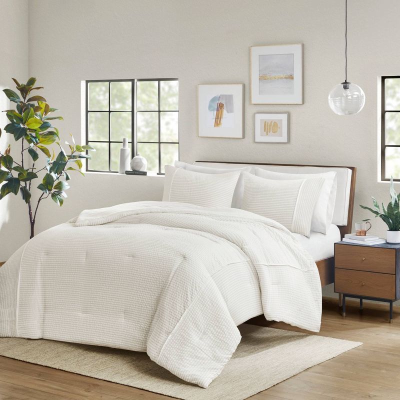 Ivory King Microfiber Seersucker Comforter Set with Shams