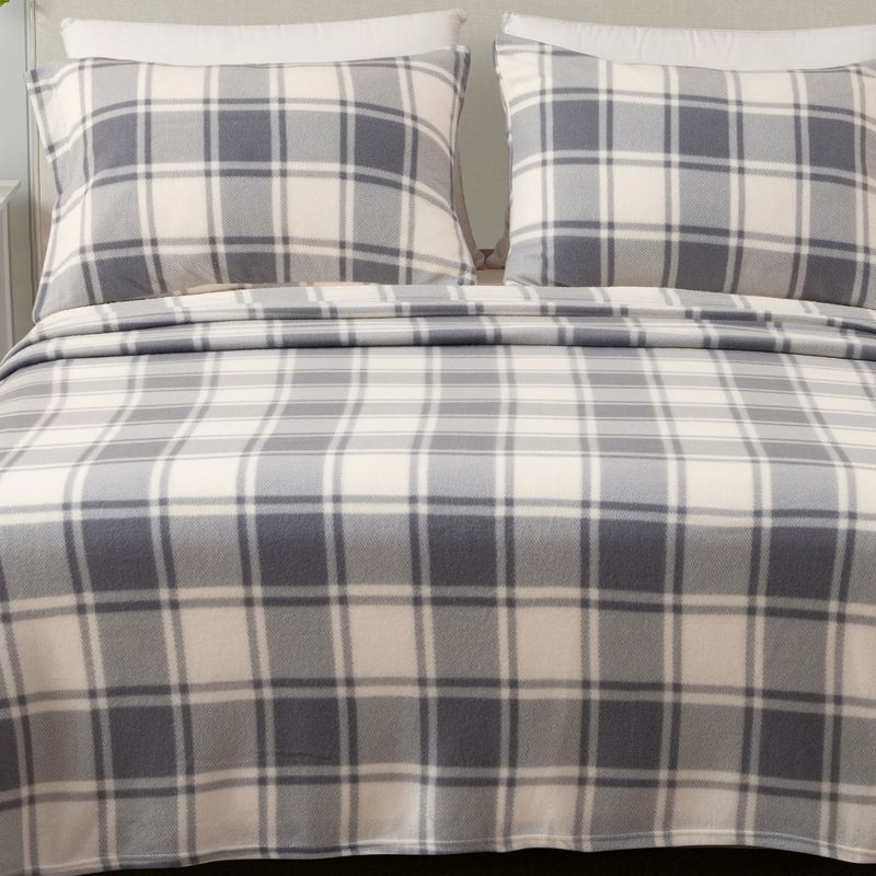 Full Grey Plaid Polyester Flannel Sheet Set