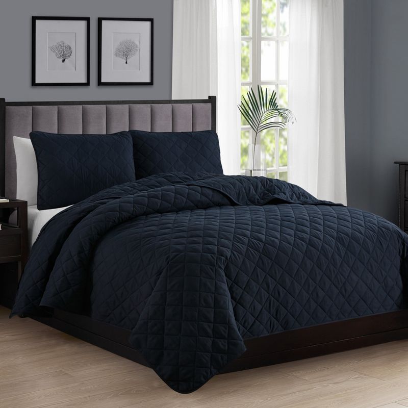 Navy Full Microfiber Diamond-Stitched Reversible Quilt Set