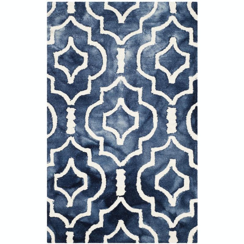 Navy and Ivory Hand-Tufted Wool Geometric Area Rug 3' x 5'