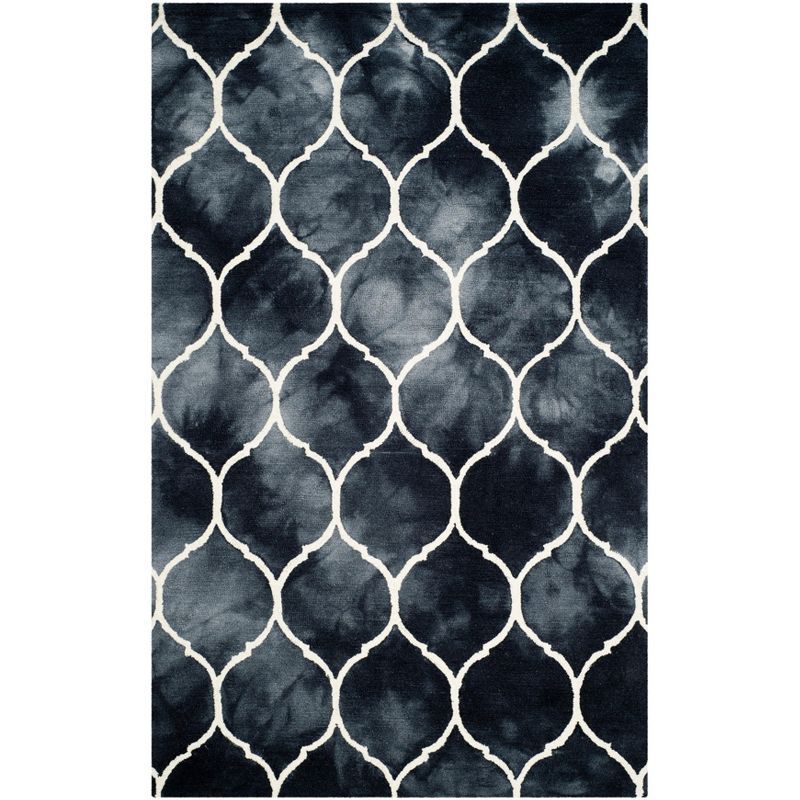 Graphite and Ivory Hand-Tufted Wool 4' x 6' Rug