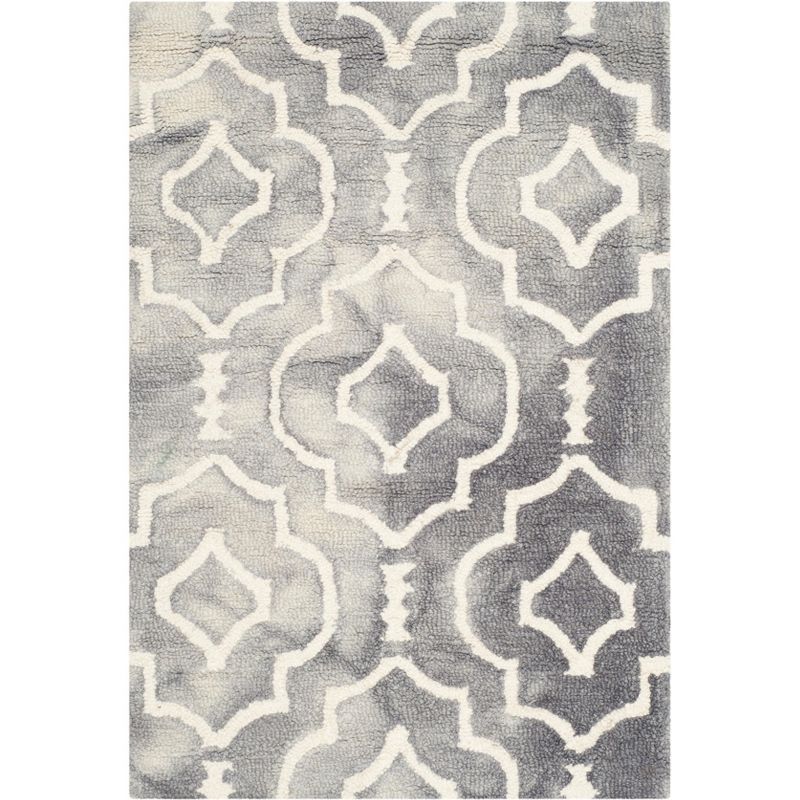 Ivory and Grey Hand-Tufted Wool Area Rug 2' x 3'