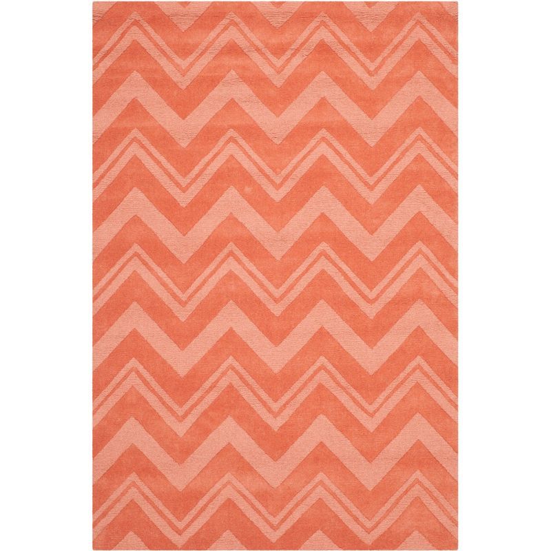 Handmade Peach Chevron Wool 4' x 6' Area Rug