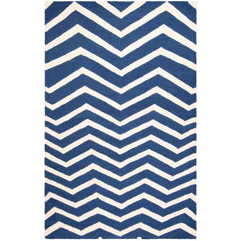 Navy and Ivory Hand-Tufted Wool Chevron Area Rug, 5'x8'