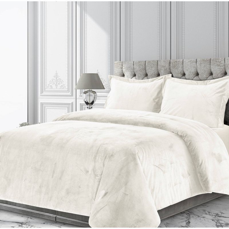 Ivory Twin Velvet Oversized Duvet Set with Microfiber Backing