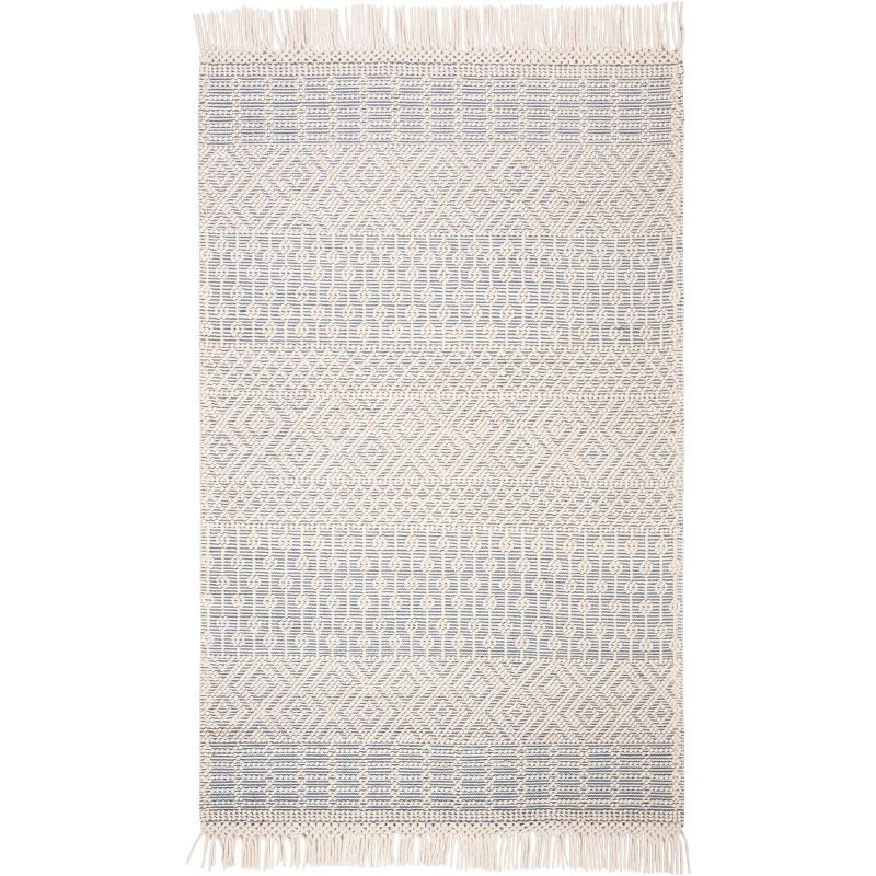 Handwoven Ivory & Grey Wool Area Rug - 5' x 8' Beach House Style