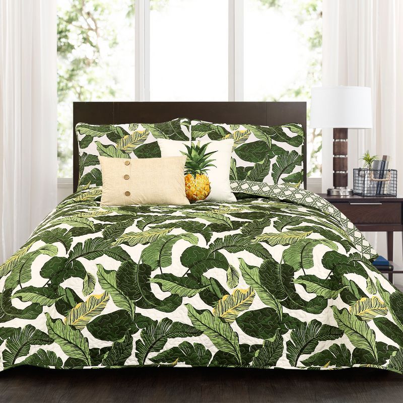 Full Reversible White and Green Microfiber Quilt Set