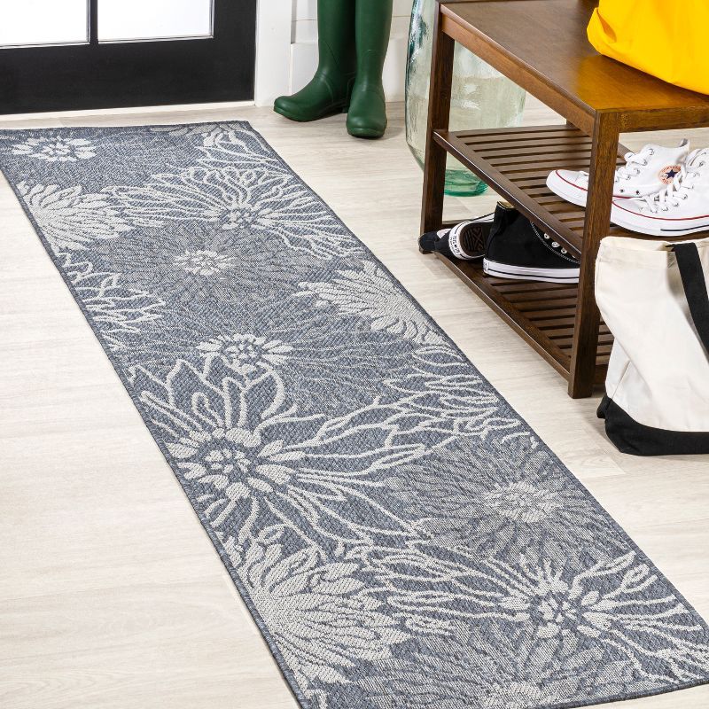 Gray Floral Synthetic Flat Woven Reversible Area Rug