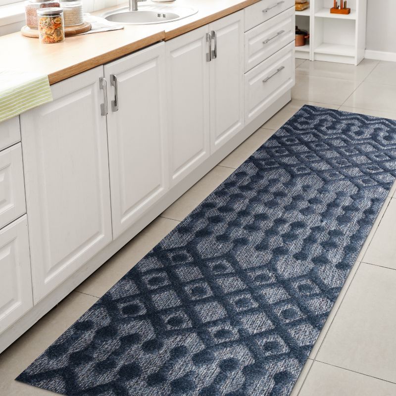 Navy Diamond Pattern Indoor/Outdoor Runner Rug