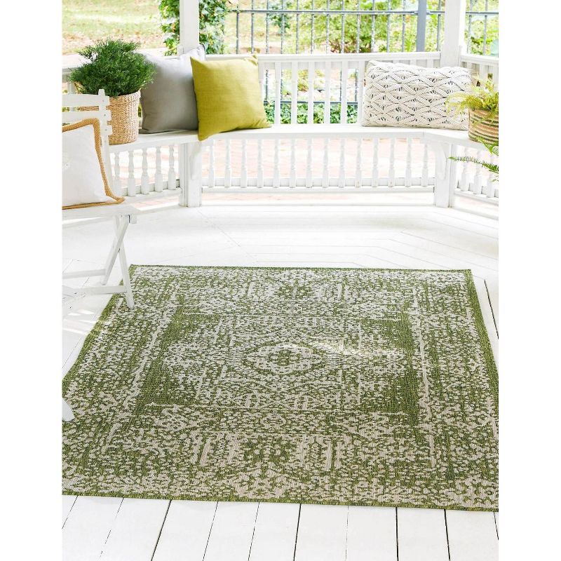 Green and Gray Synthetic 7' x 10' Outdoor Traditional Rectangular Rug