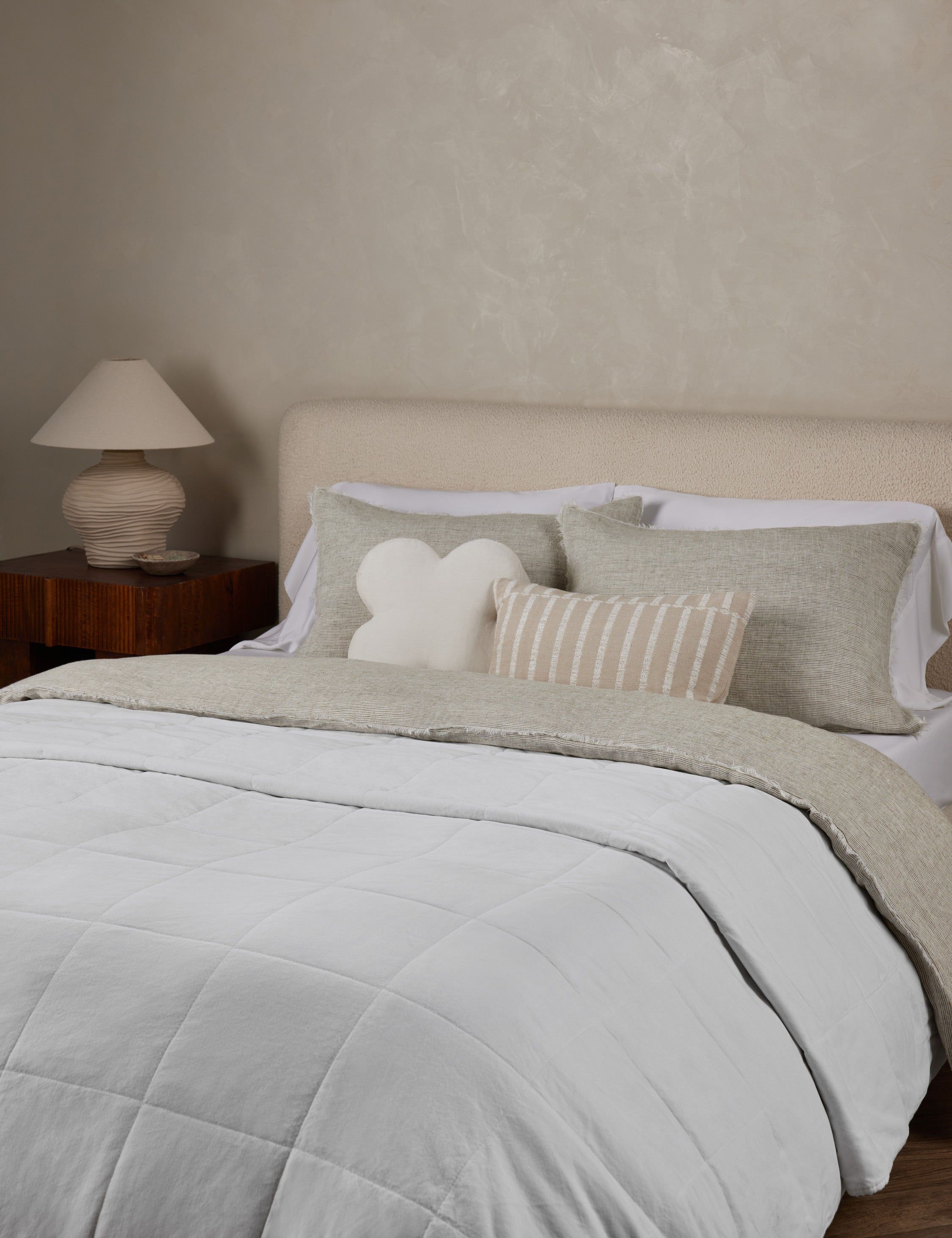 White Cotton Twin Minimalist Bedspread