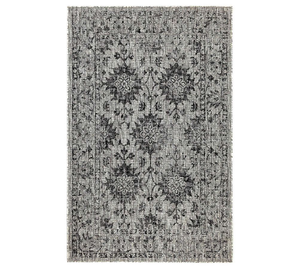 Liora Manne Carmel Vintage Floral Indoor/Outdoor Rug Black 3'3" x 4'11"