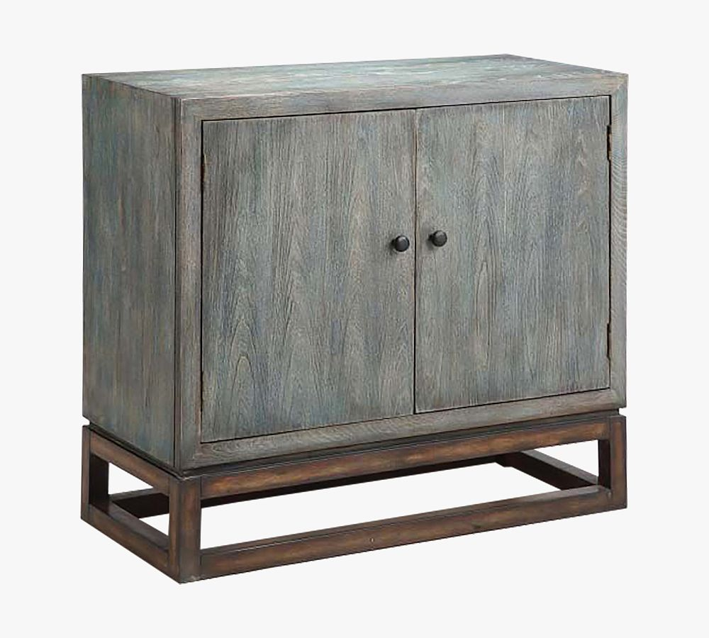 Jaxon Cabinet