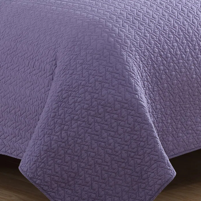 American Home Fashion Estate Collection Modern & Contemporary Cotton Quilt Set