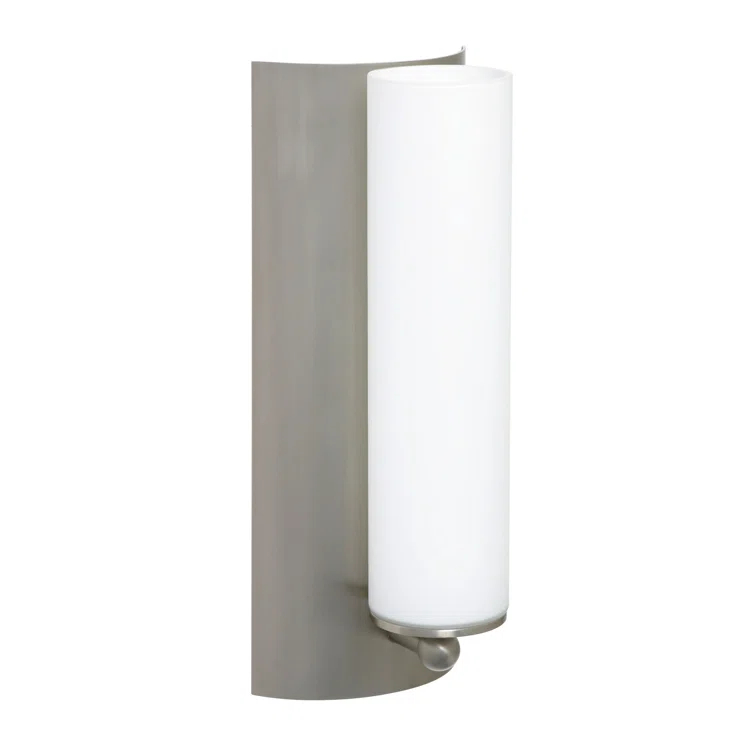 Metro Armed Sconce