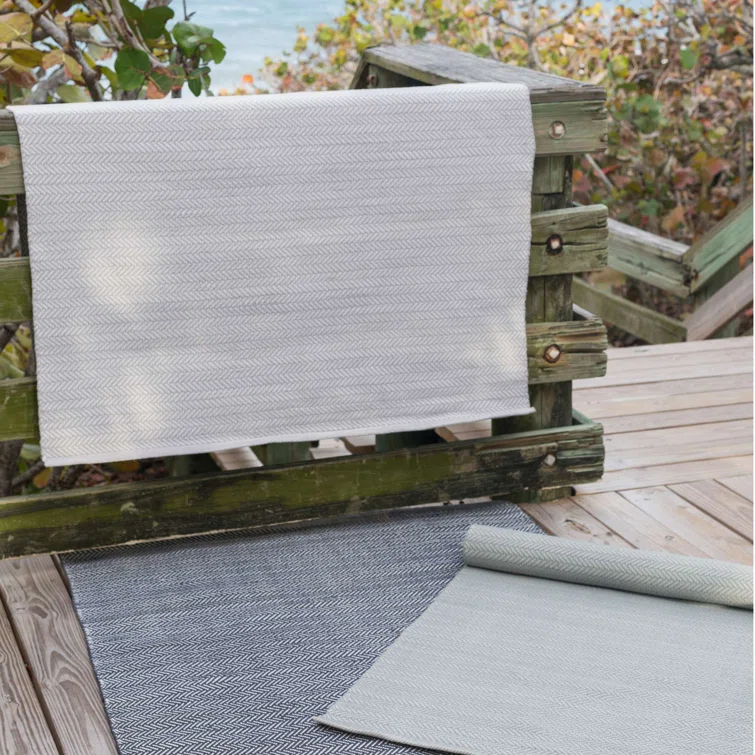 Herringbone Pearl Grey/White Handwoven Indoor/Outdoor Rug