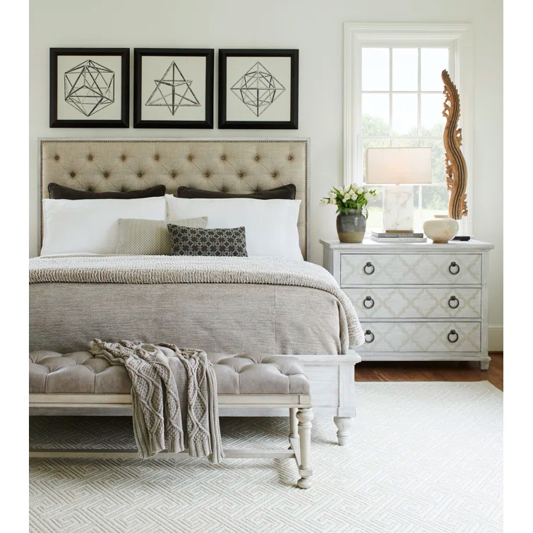 Lexington Oyster Bay Sag Harbor Tufted Upholstered Bed