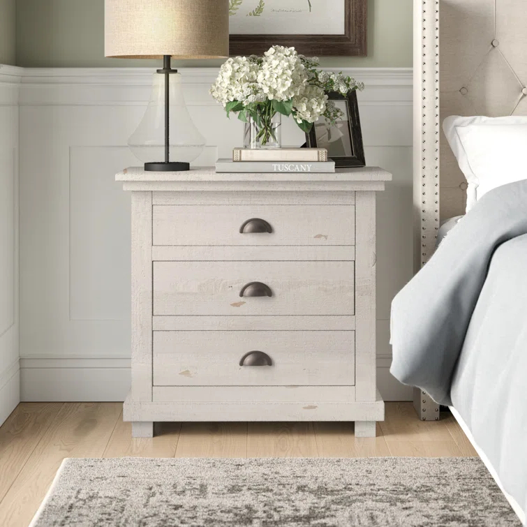 Wolferstorn 3 - Drawer Nightstand