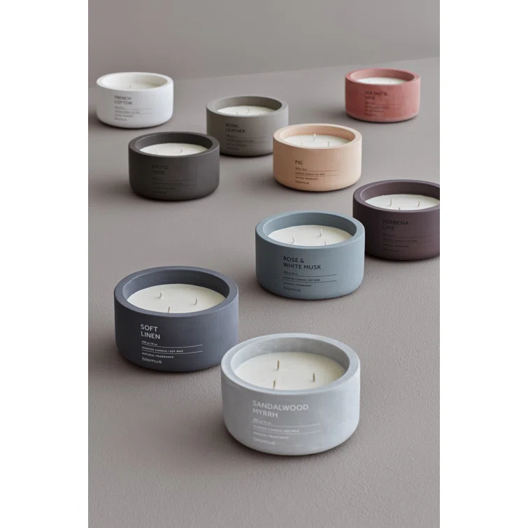 FRAGA Rose and White Musk Scented Jar Candle