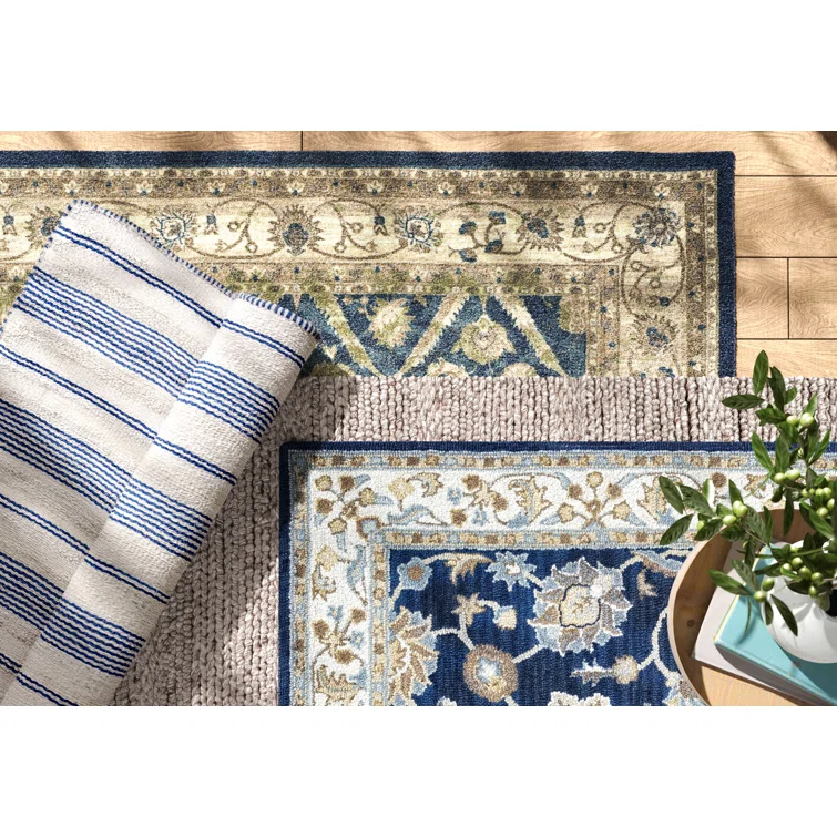 Onca Wool Rug