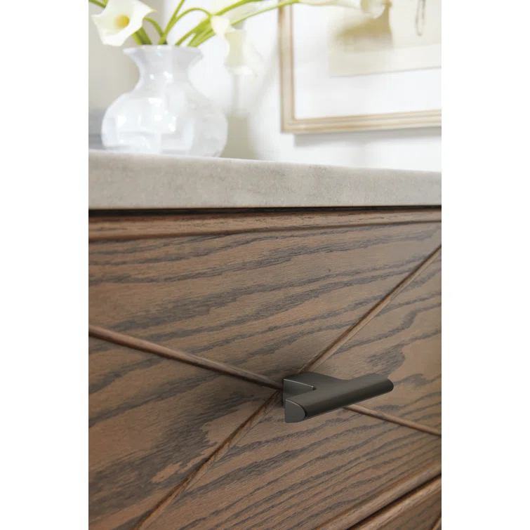 Riva 2 1/2" Length Bar Knob