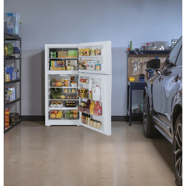 33" Top Freezer 21.9 cu. ft. Refrigerator
