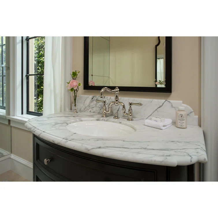 Acqui Bridge Lavatory Faucet