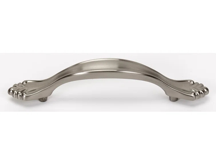 Bella 3.5" Center to Center Arch Pull