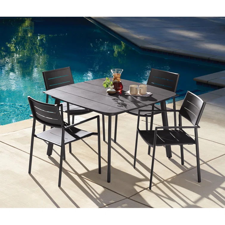 Eiland Outdoor Stacking Dining Armchair
