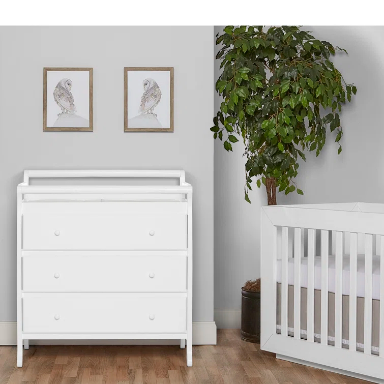 Therir Changing Table Dresser with Pad