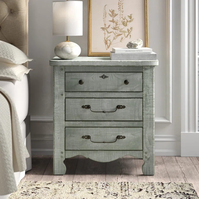 Thorin 3-Drawer Nightstand