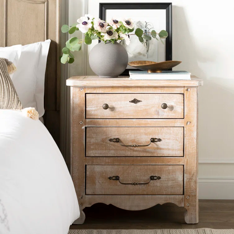 Thorin 3-Drawer Nightstand