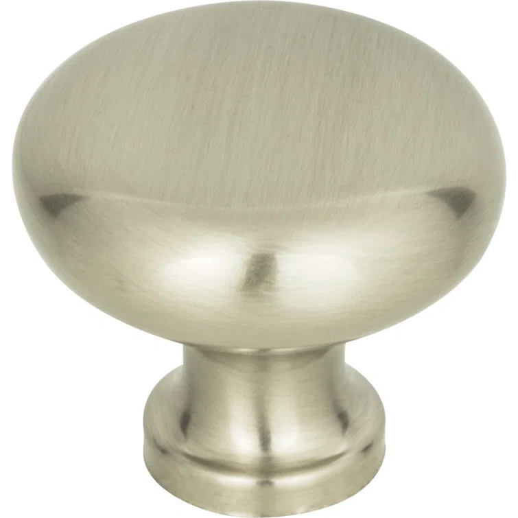 Successi 1 1/4" Diameter Round Knob