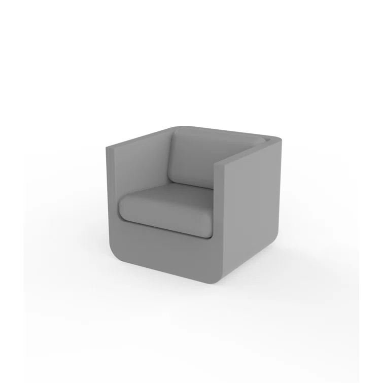 Ulm - Resin Lounge Chair - Basic